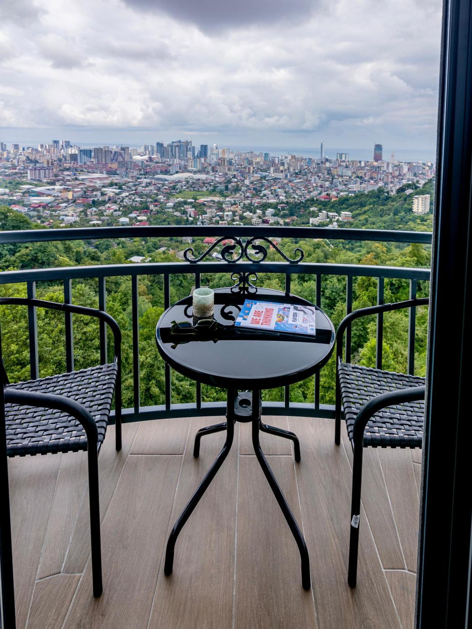 Hillside Inn Batumi Luaran gambar